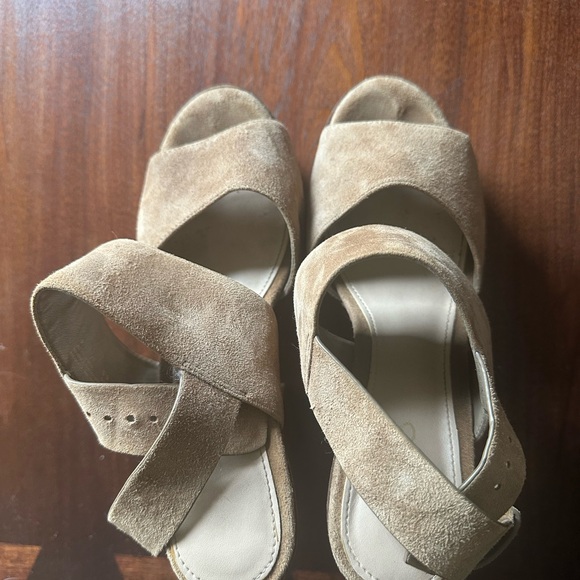 Aldo Tan Suede Platform Sandals - Picture 3 of 4